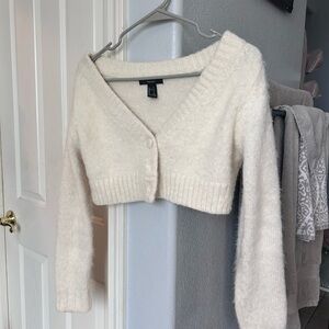 Women's Cropped Cream Sweater